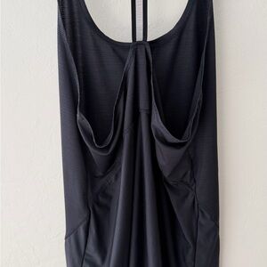 NWOT Women’s Avia Razorback Tank Top Black Sz L Activewear